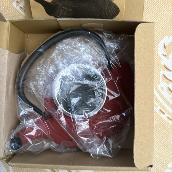 RARE Teavana Red Dragonfly cast iron teapot NIB - Picture 2 of 6